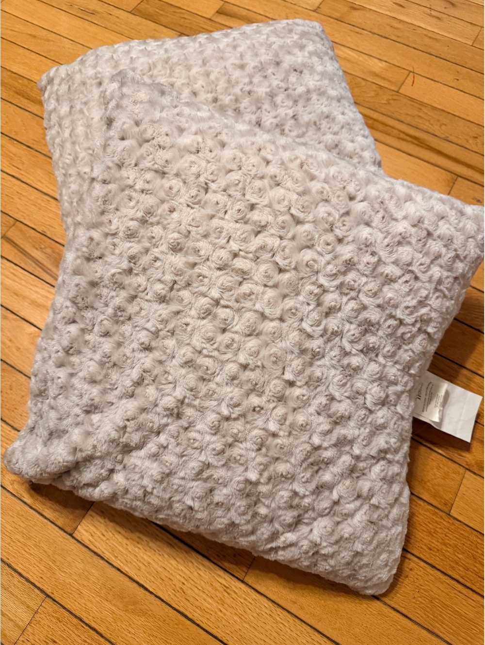 Better Homes and Gardens 16 inch Decorative Faux Fur Throw Pillows